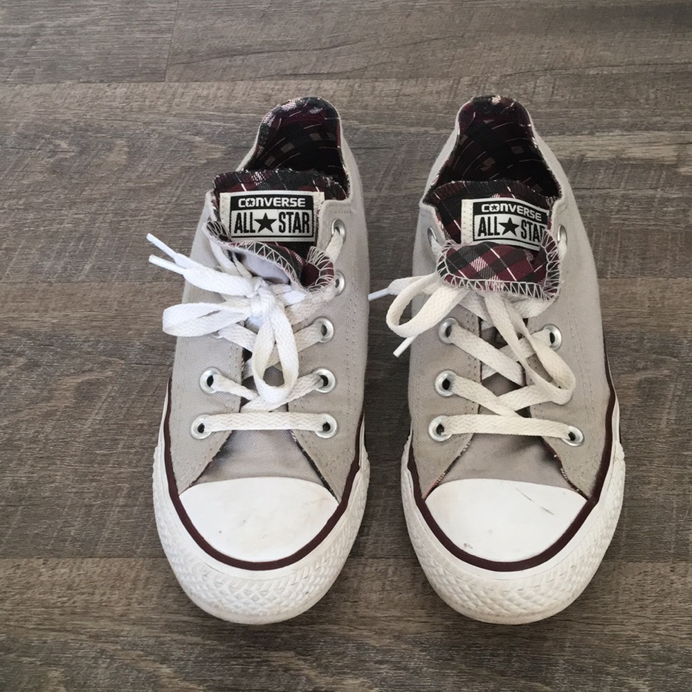 Grey and burgundy converse
